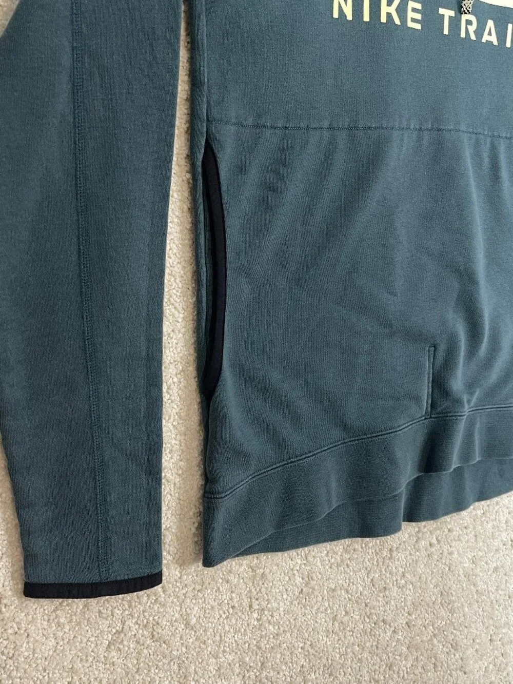Nike Men's Dri-FIT Magic Hour Trail Running Hoodie Size Small Teal DV9324